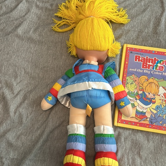 1980’s Rainbow Brite Doll and book - Picture 5 of 7